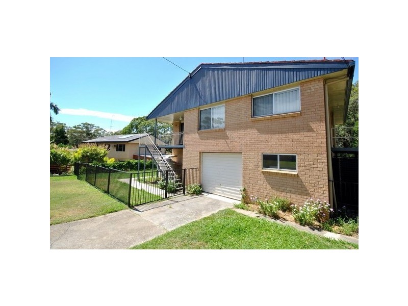 12 Gayle Street, Southport QLD 4215