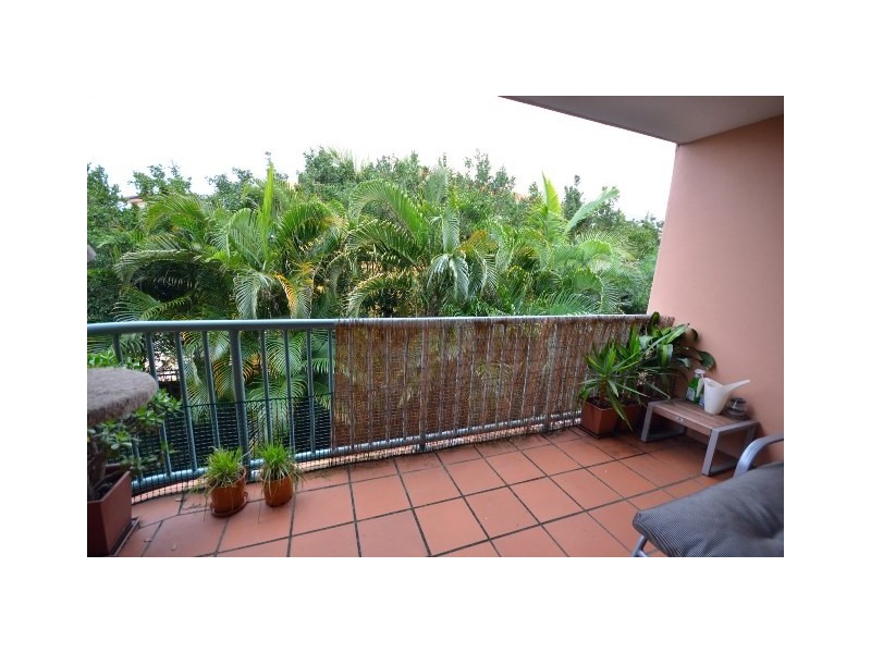 22/88 High Street, Southport QLD 4215