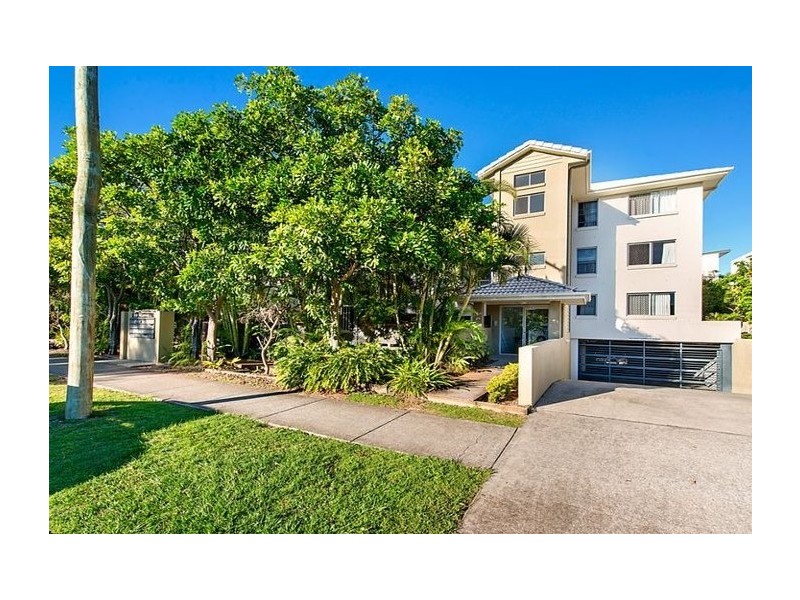 8/99 Muir Street, Labrador QLD 4215