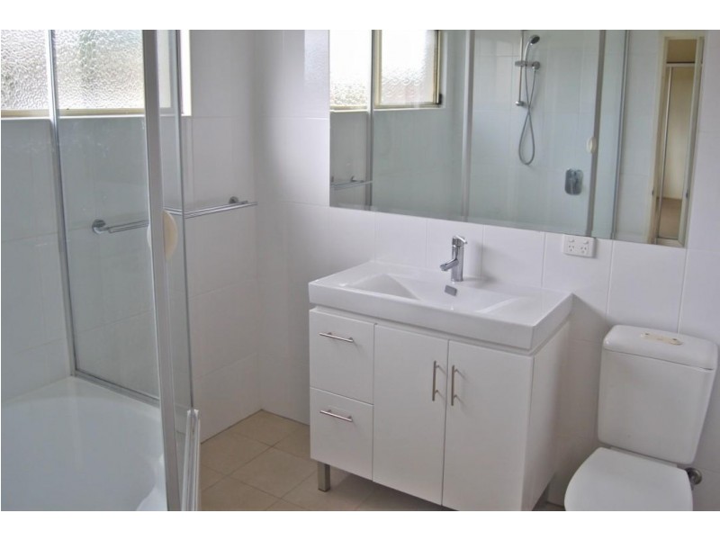 6/4-6 Locke Street, Southport QLD 4215