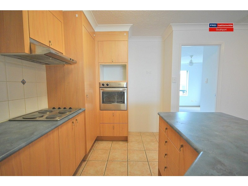 15/88 High Street, Southport QLD 4215