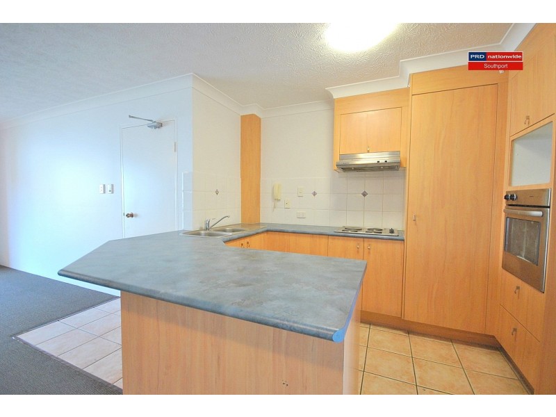 15/88 High Street, Southport QLD 4215