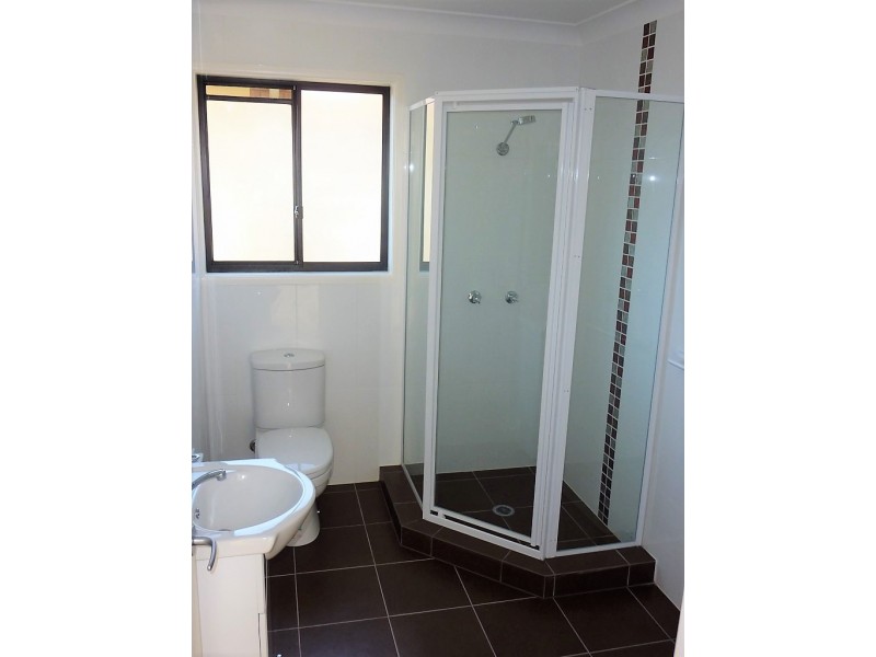 1/14 Judith Avenue, Southport QLD 4215