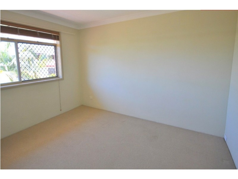 9/5 Rose Street, Southport QLD 4215