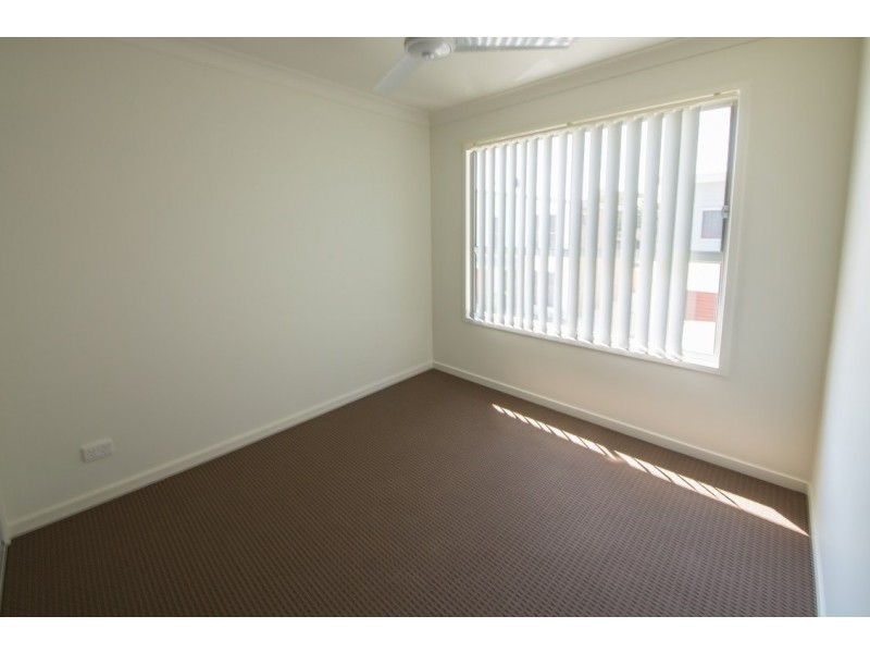 8/126-134 Central Street, Labrador QLD 4215