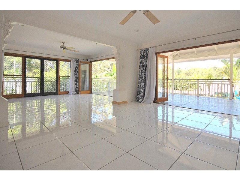 30 West King Street, Southport QLD 4215