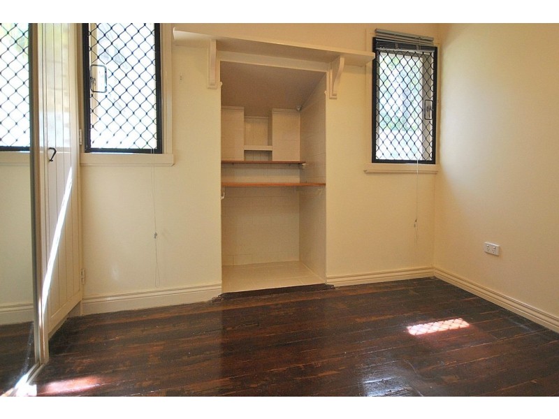 30 West King Street, Southport QLD 4215