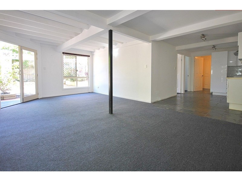 30 West King Street, Southport QLD 4215