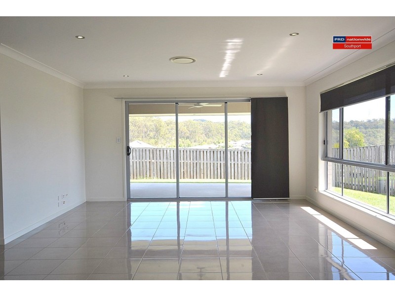 94 Aldgate Crescent, Pacific Pines QLD 4211