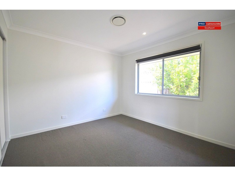 94 Aldgate Crescent, Pacific Pines QLD 4211