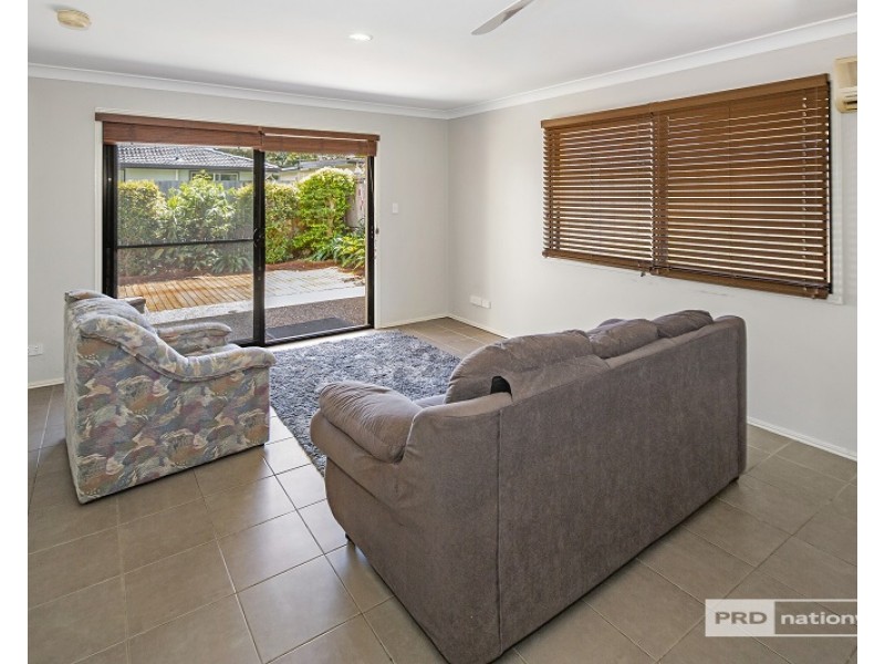 4/13 Schneider Avenue, Labrador QLD 4215