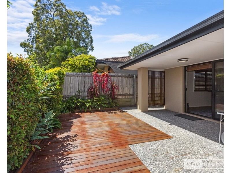 4/13 Schneider Avenue, Labrador QLD 4215