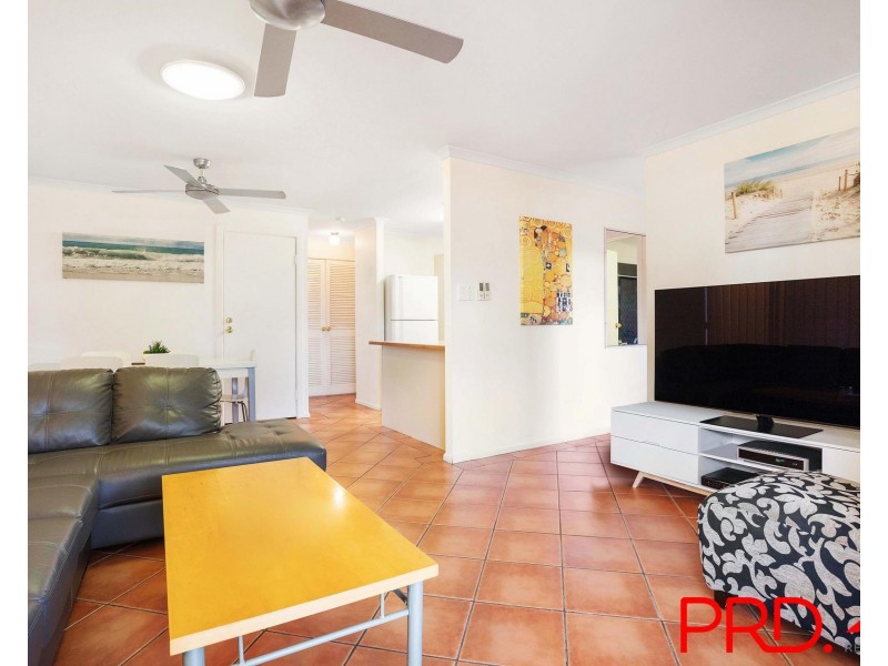 1/1A Brookside Road, Labrador QLD 4215