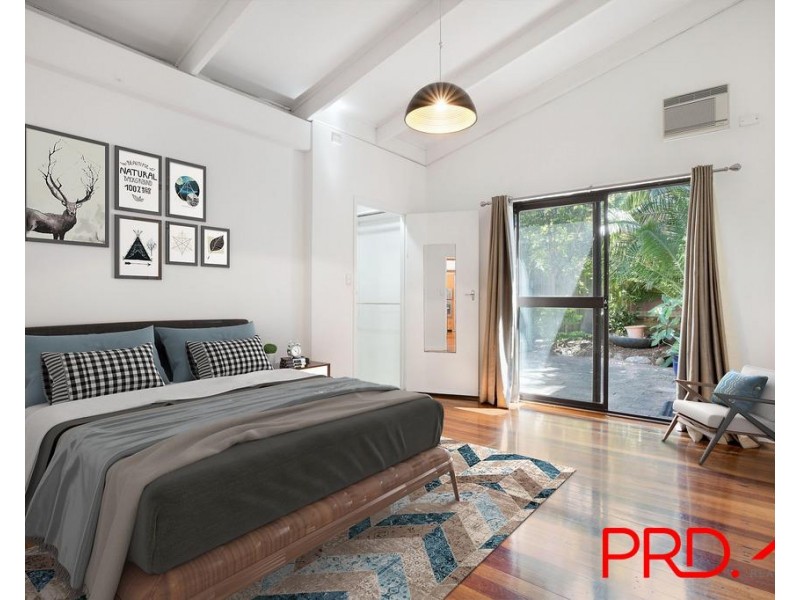 8 Warrawee Avenue, Ashmore QLD 4214