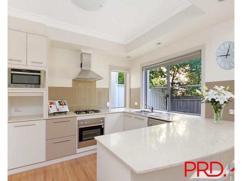 2/236 Queen Street, Southport QLD 4215