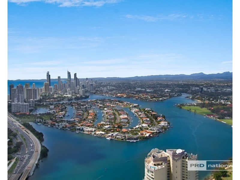 5511/2 Como Crescent, Southport QLD 4215
