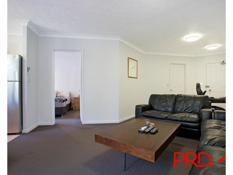 12/150 Marine Parade, Southport QLD 4215