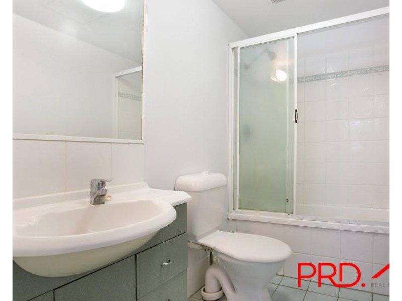 12/150 Marine Parade, Southport QLD 4215