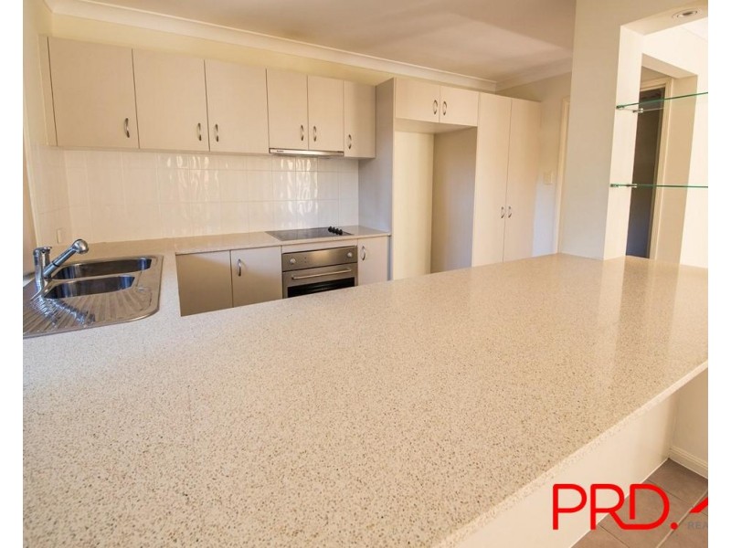 3/32-34 Margaret Street, Southport QLD 4215