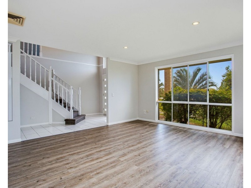 36 Wardoo Street, Ashmore QLD 4214