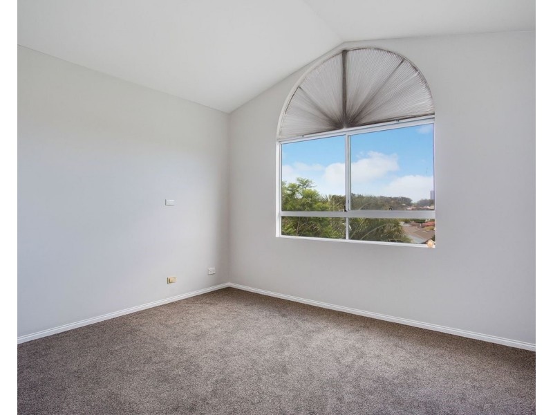 36 Wardoo Street, Ashmore QLD 4214