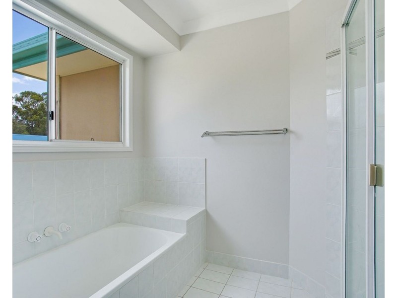 36 Wardoo Street, Ashmore QLD 4214