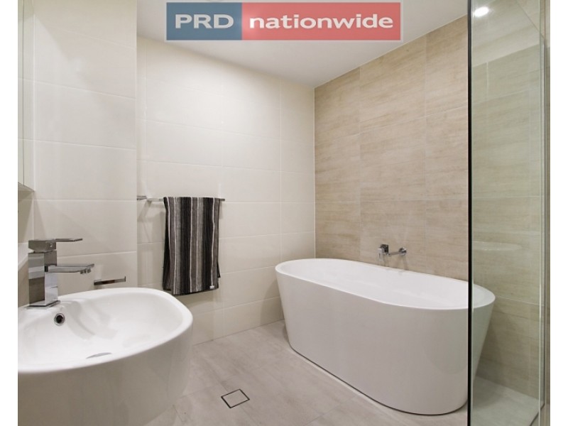 5411/2 Como Crescent, Southport QLD 4215