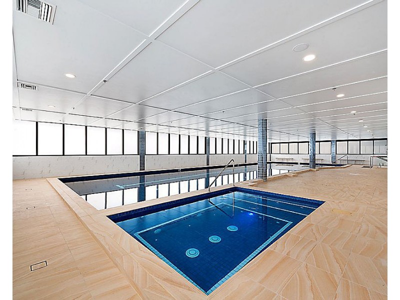 5411/2 Como Crescent, Southport QLD 4215