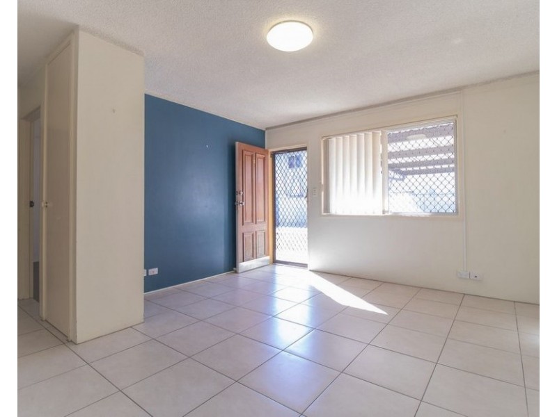 2/192 High Street, Southport QLD 4215