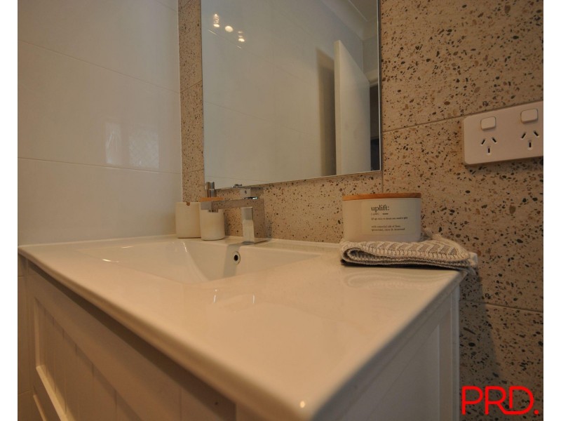 3 Ewan Street, Southport QLD 4215