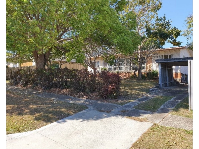 2/78 Falconer Street, Southport QLD 4215