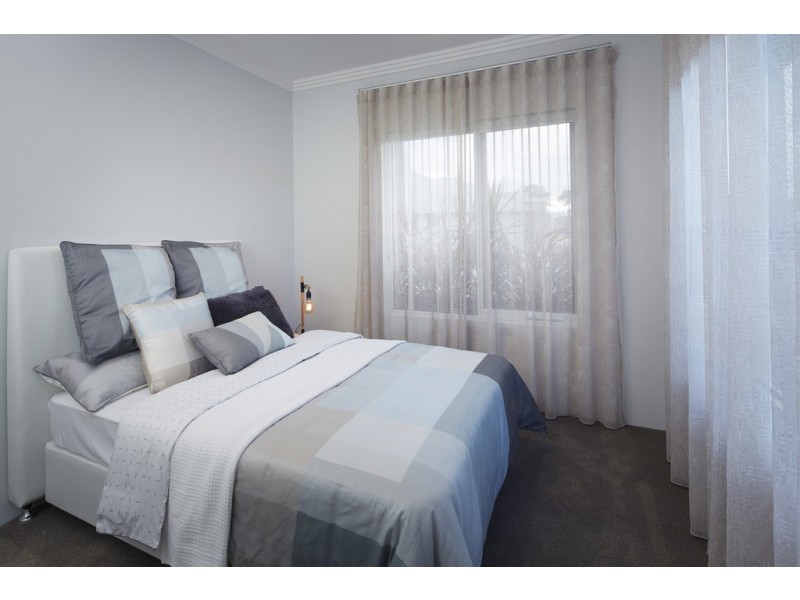 Piara Waters WA 6112