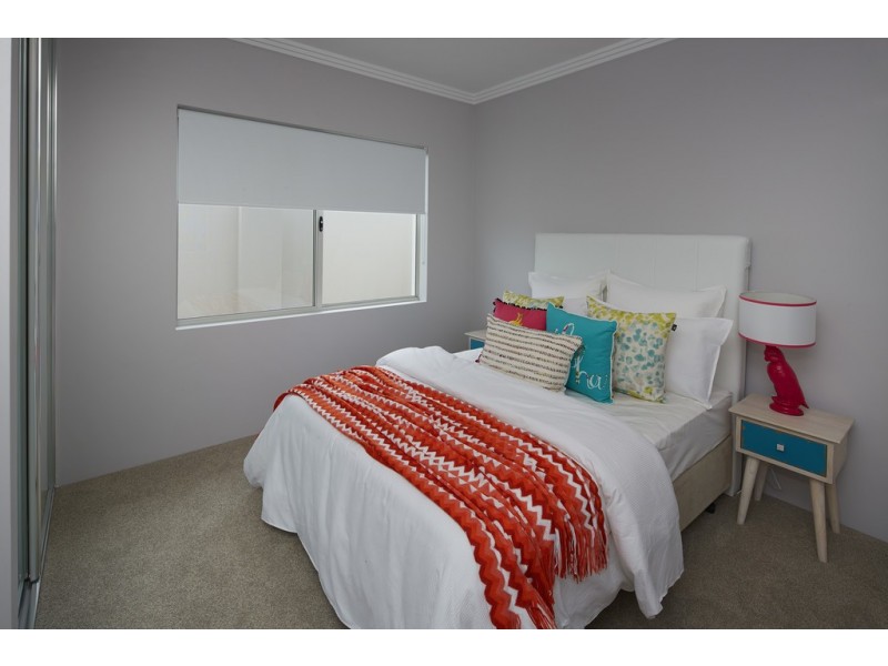 Madora Bay WA 6210