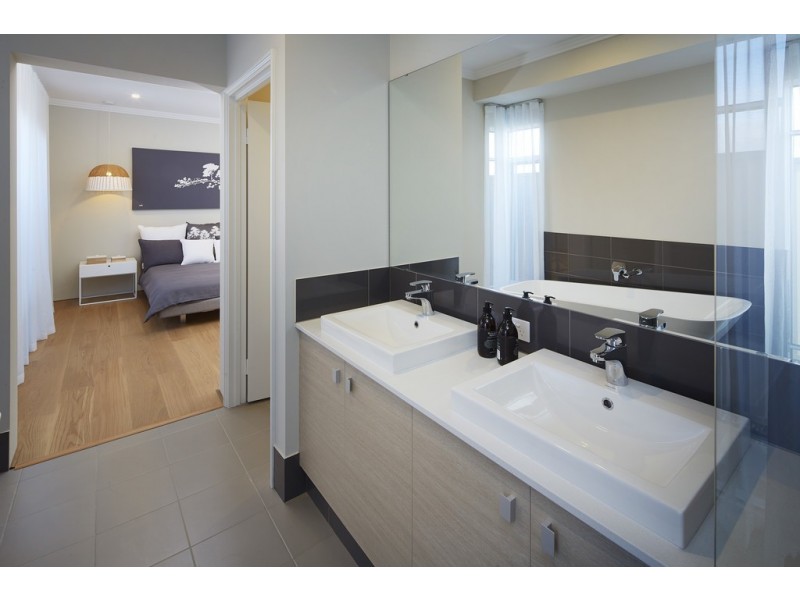 Wattle Grove WA 6107