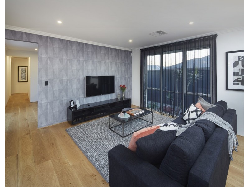 Caversham WA 6055