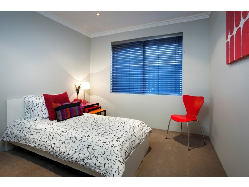 Piara Waters WA 6112