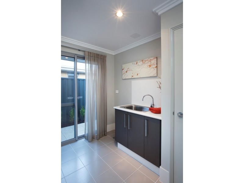 Piara Waters WA 6112