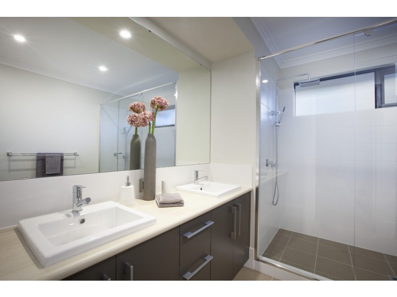 Banksia Grove WA 6031