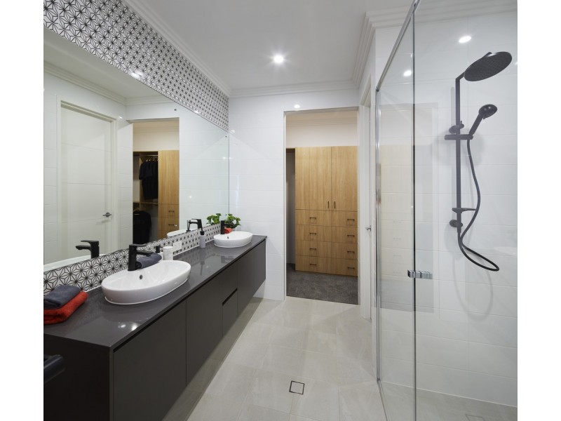 Piara Waters WA 6112