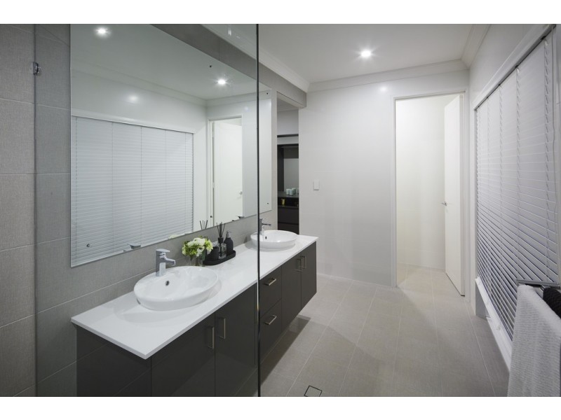Caversham WA 6055