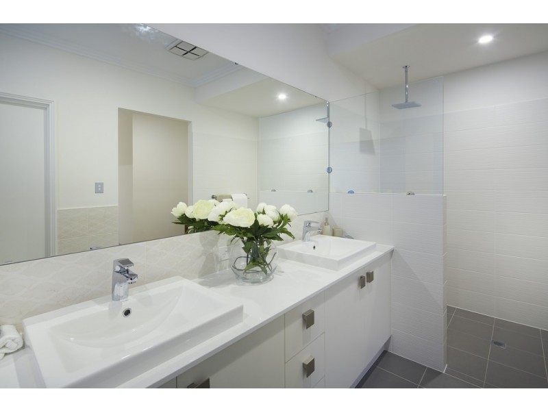 Jindalee WA 6036