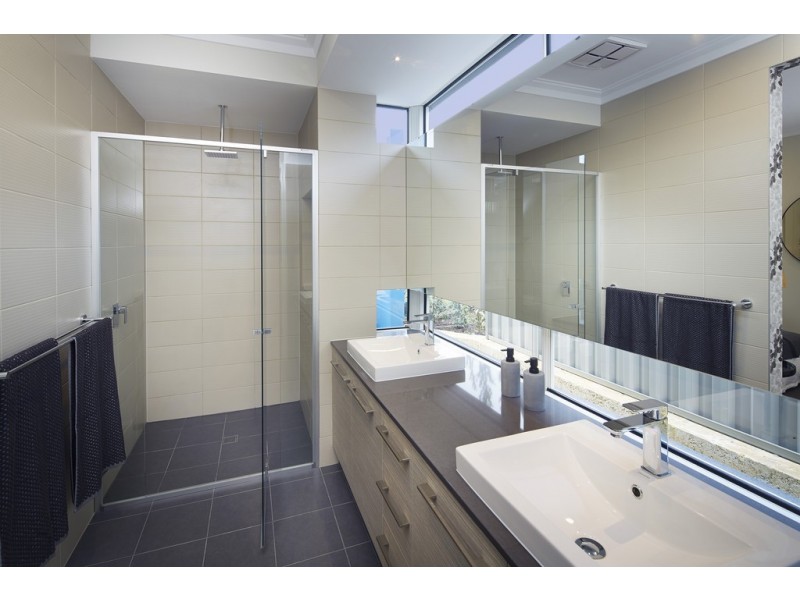 Piara Waters WA 6112