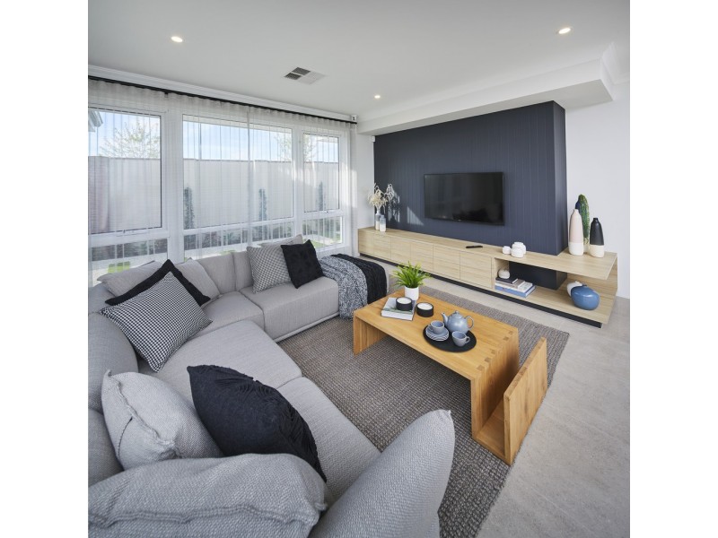 Wattle Grove WA 6107