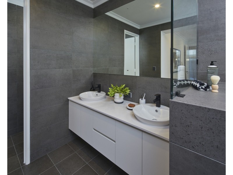 Piara Waters WA 6112