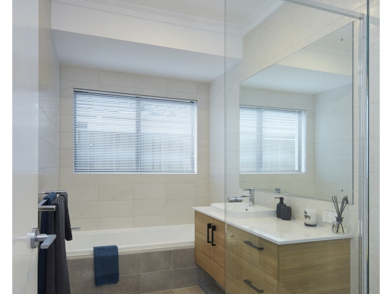 Piara Waters WA 6112