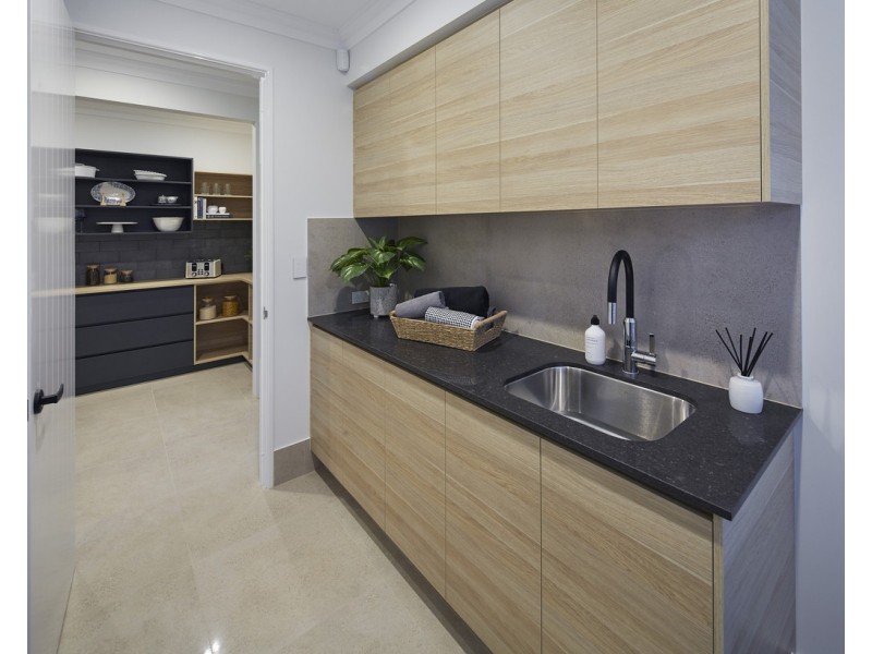 Wattle Grove WA 6107