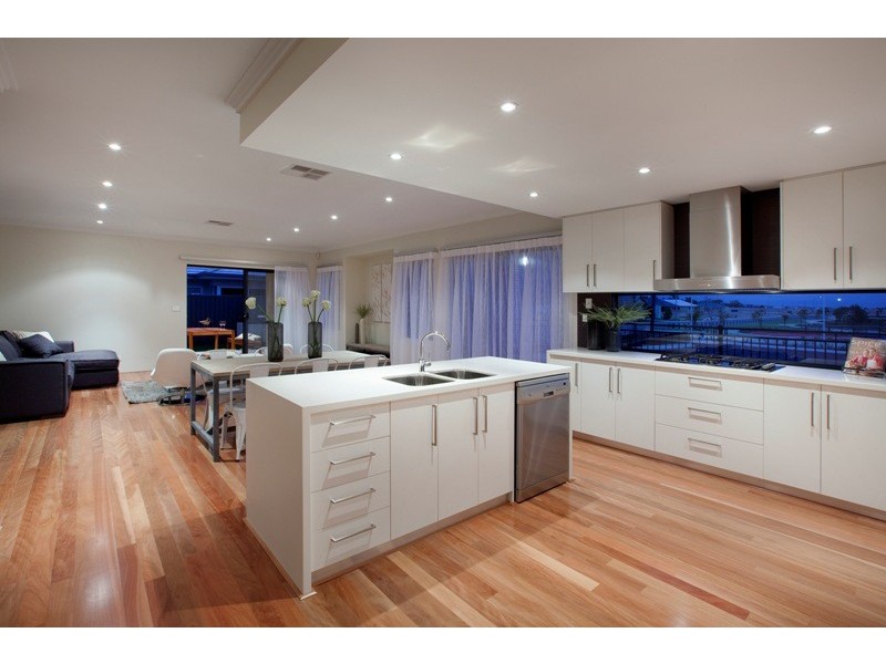 Caversham WA 6055
