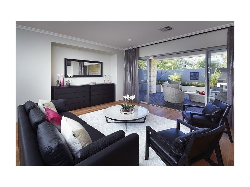 Seville Grove WA 6112