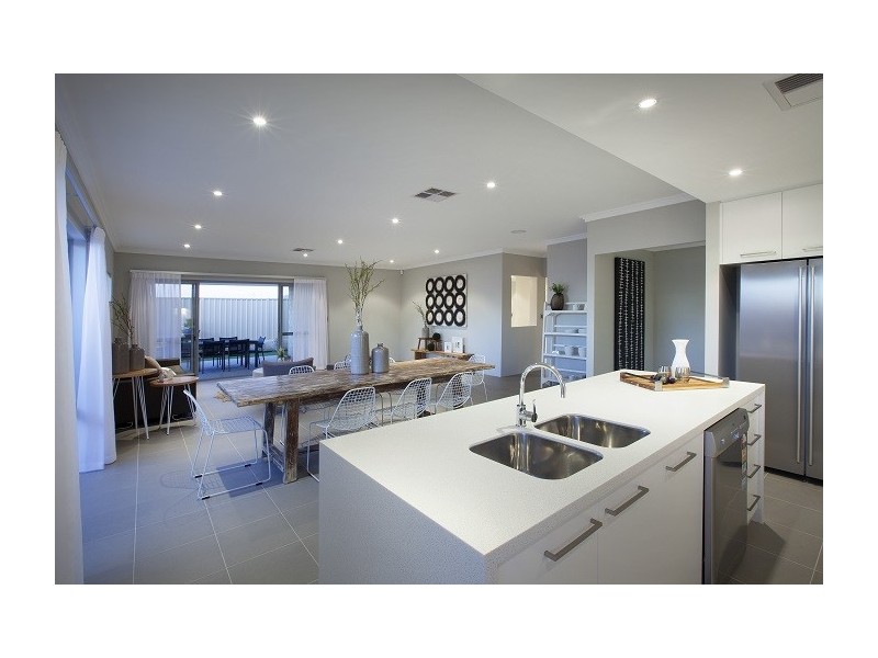 Piara Waters WA 6112