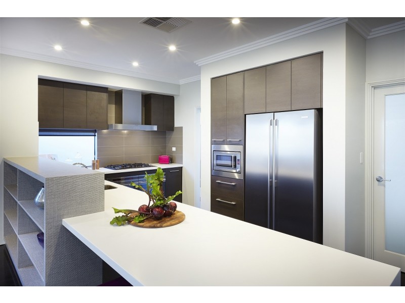 Wattle Grove WA 6107